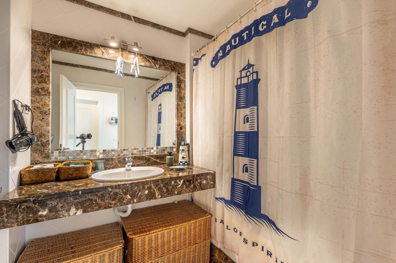 פונשל Atlantic Ocean View Apartment מראה חיצוני תמונה